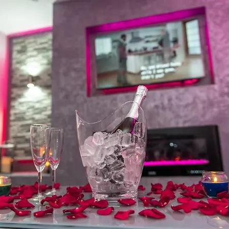 Aphrodite Suites Leeds * Leeds (West Yorkshire)