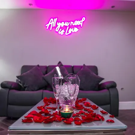 Aphrodite Suites Leeds * Leeds (West Yorkshire)