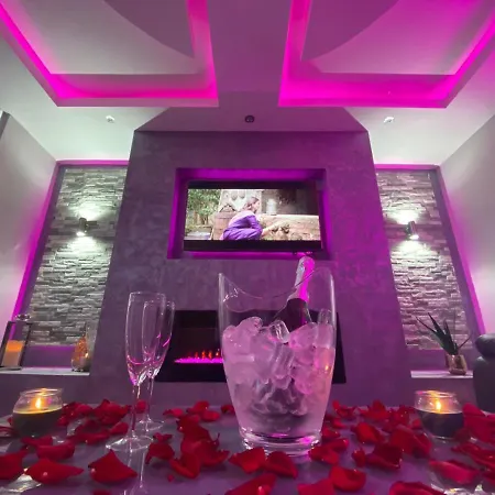 Aphrodite Suites Leeds * Leeds (West Yorkshire)